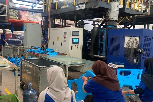 928344fb-29d6-4a48-8805-ce023f31a2e4 - Vincent Whisly